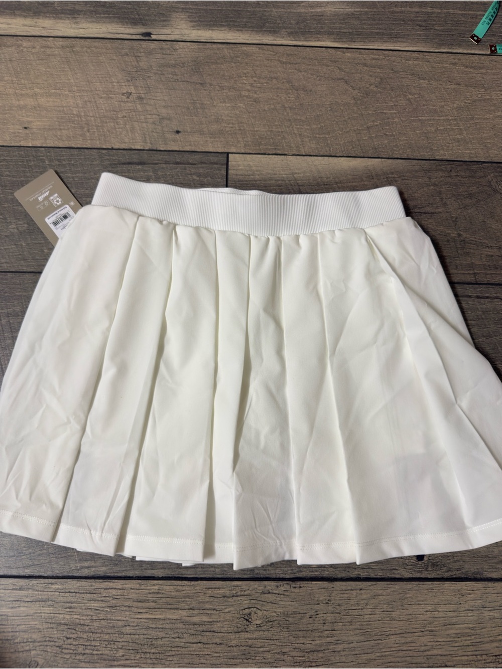 Avia Women's Pleated White Skirt with Elastic Waist size 0-2 XS